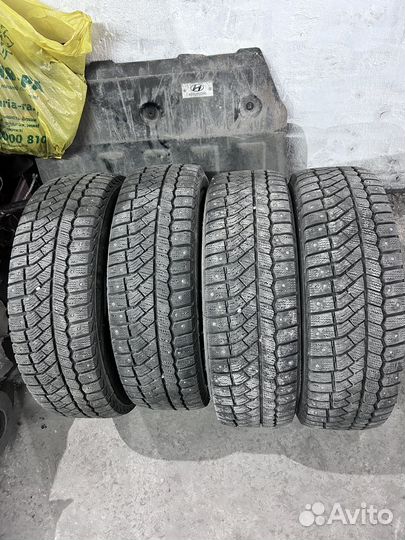 Viatti Brina Nordico V-522 205/65 R16