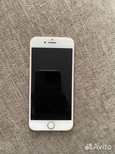 iPhone 8, 64 ГБ