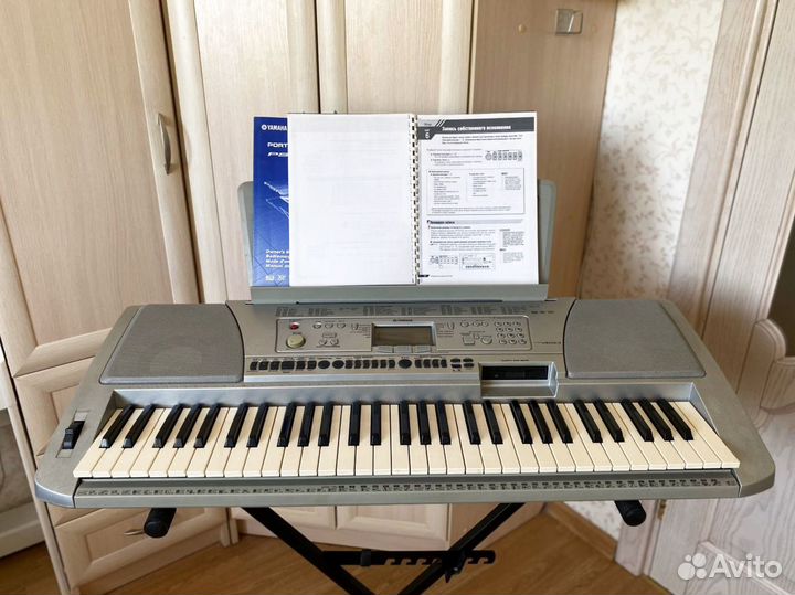 Синтезатор Yamaha PSR-450