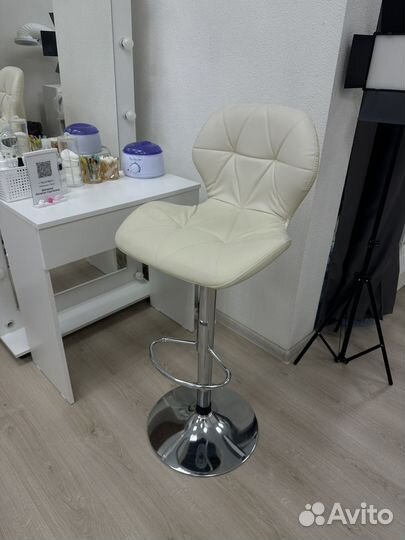 Барный стул