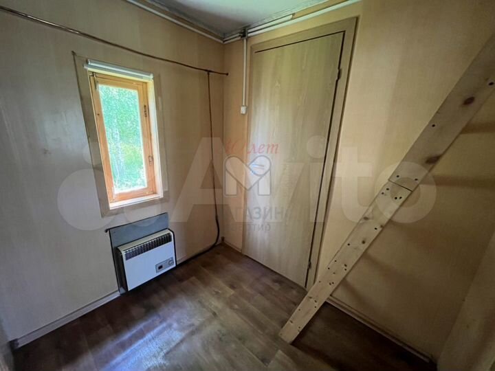 Дом 35,7 м² на участке 4,4 сот.