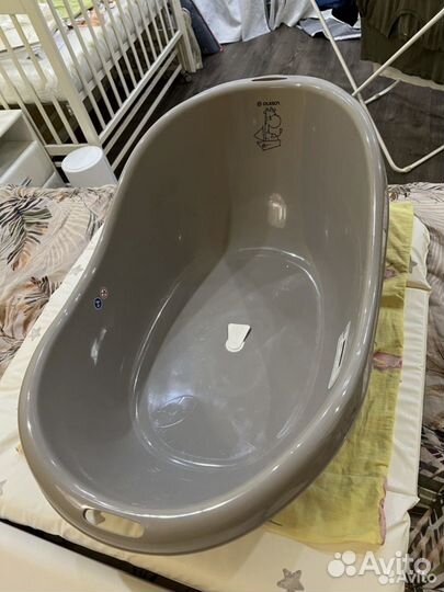 Ванночка для купания с горкой