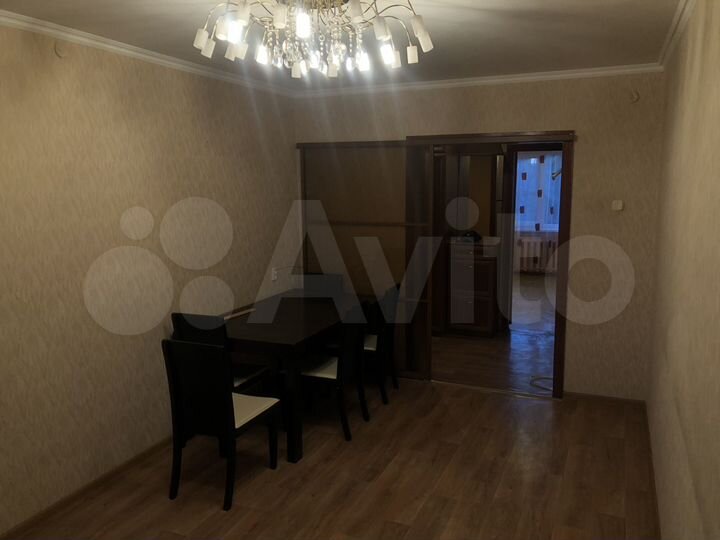 3-к. квартира, 67 м², 3/5 эт.