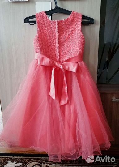 Праздничное платье для девочки