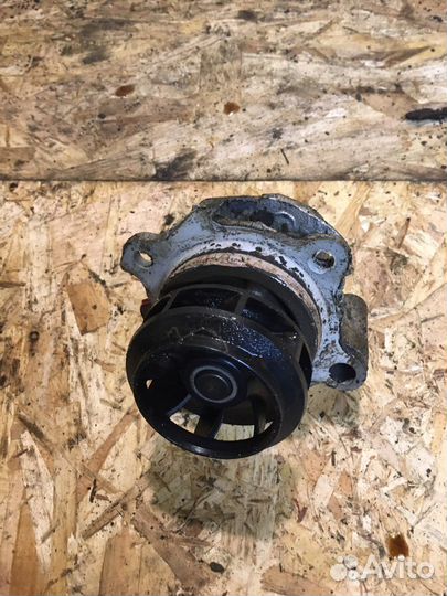 Помпа Skoda Octavia A4 2000-2011