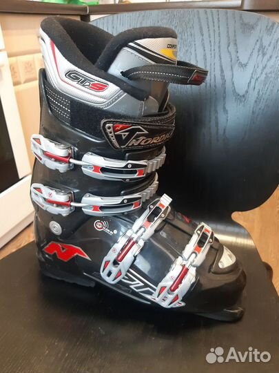 Горнолыжные ботинки Nordica 42 размер
