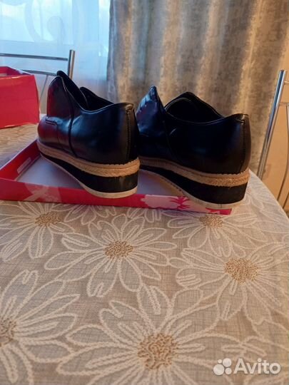 Туфли женские