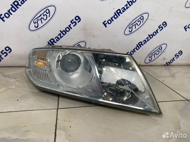 Фара передняя правая Skoda Octavia A5 2004-2008
