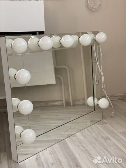 Гримёрное зеркало Johny Wood