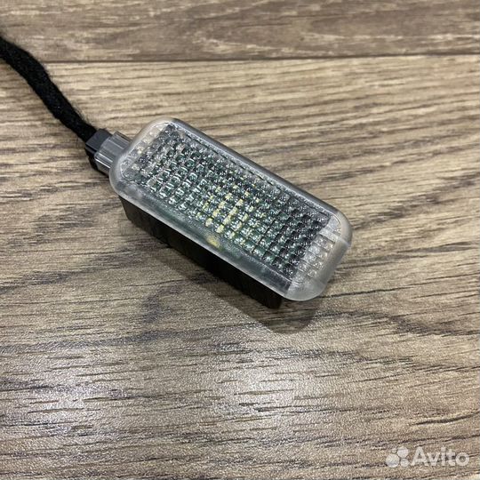 OEM LED Подсветка пространства ног VAG