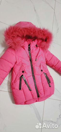 Куртка на девочку 104р