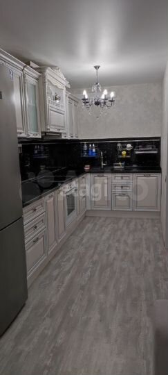 1-к. квартира, 42 м², 16/18 эт.