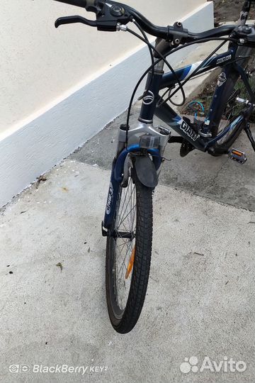 Велосипед бу Giant