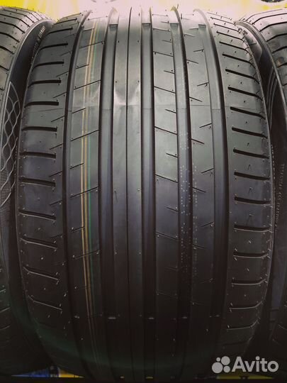 Greentrac Quest-X 325/30 R21 и 285/35 R21 108Y