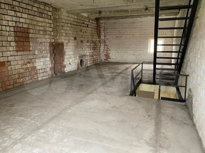 1750 м². Производство, склад. Ворота