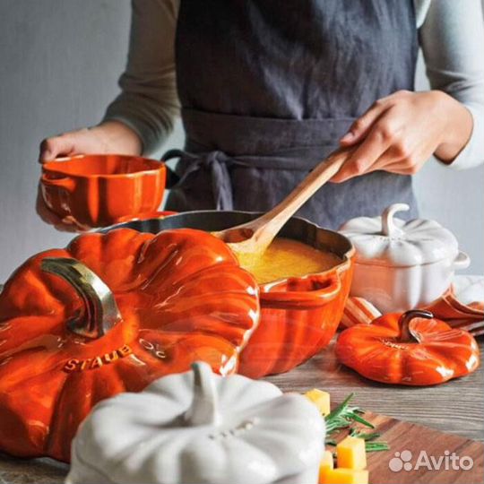Кастрюля Тыква чугунная staub