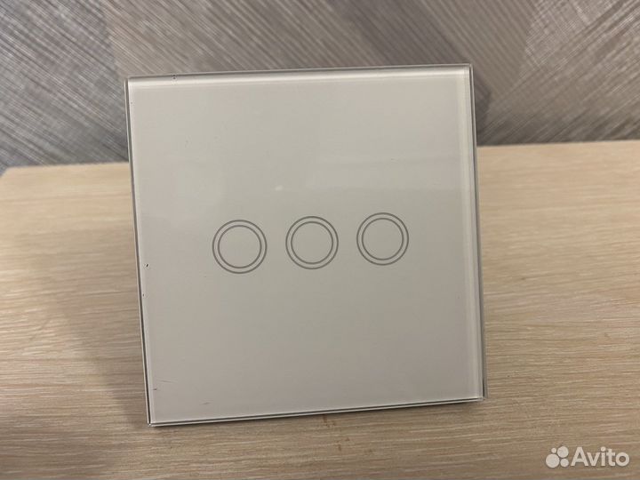 Новый сенсорный выключатель