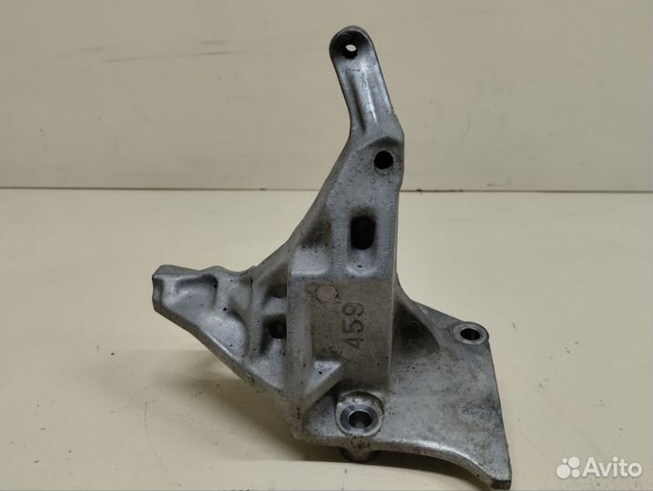 Кронштейн Toyota Land Cruiser Prado J150 2009