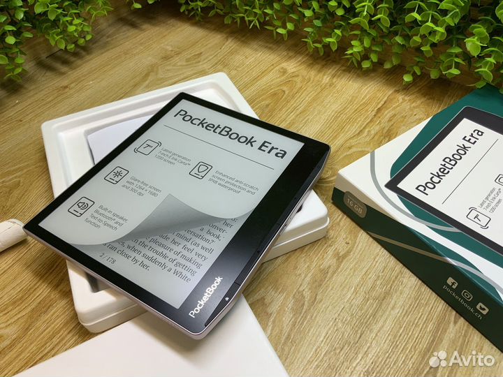 Электроннная читалка PocketBoor Era