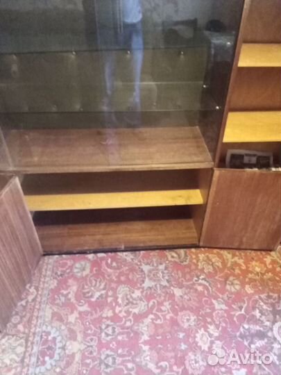 Шкаф сервант