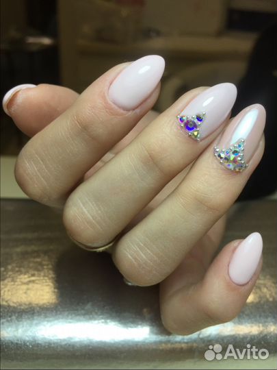 Маникюр и покрытие гель-лаком