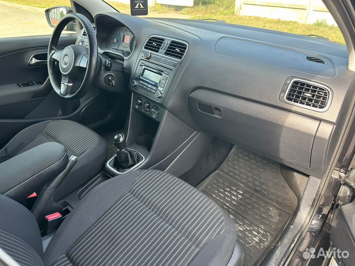 Volkswagen Polo 1.6 МТ, 2012, 125 100 км