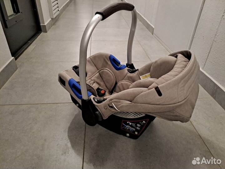 Детская коляска Carrello Aurora 3 в 1 бу