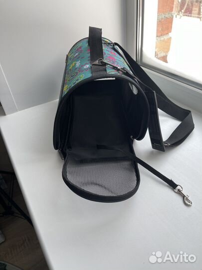 Переноска для кошек и собак