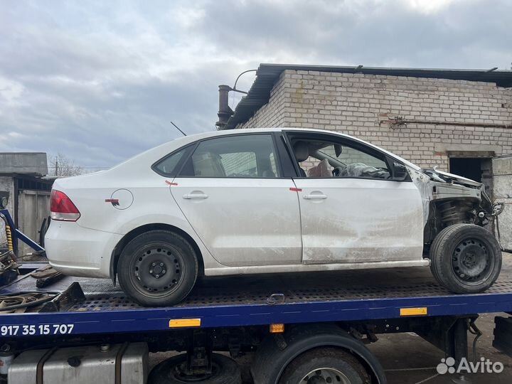 В разборе volkswagen polo 5 CFN