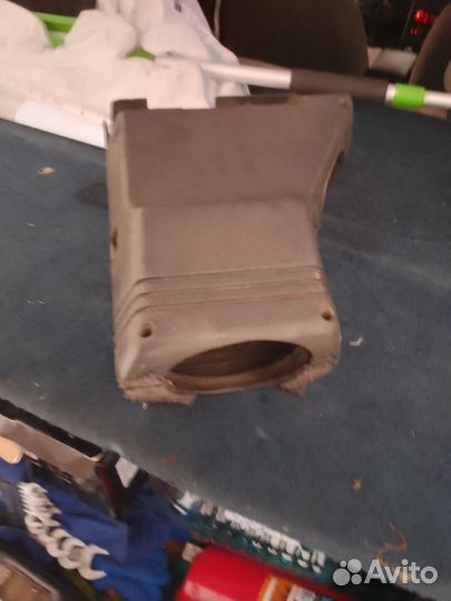 Кожух рулевой колонки 2110