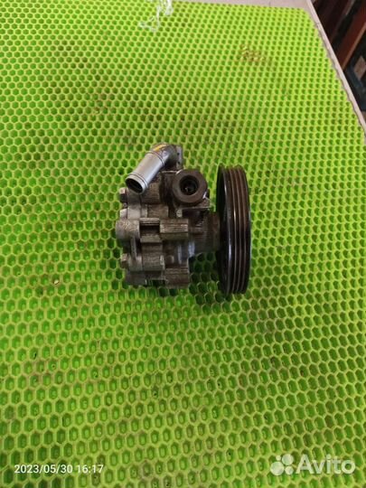 Насос гур Chevrolet aveo T300 f16d4