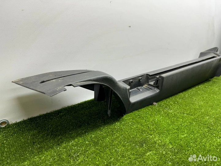 Направляющая шторки багажника Opel Astra