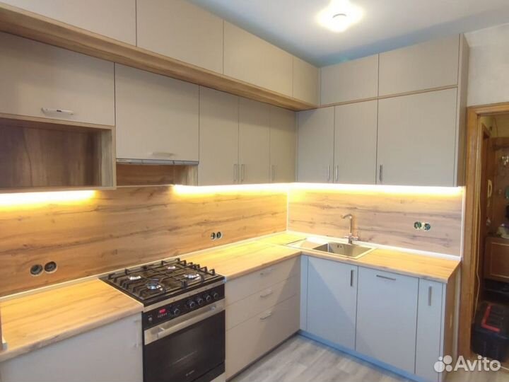 Современные кухни