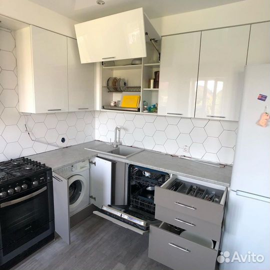 Кухня на заказ (Кухонный гарнитур новый)