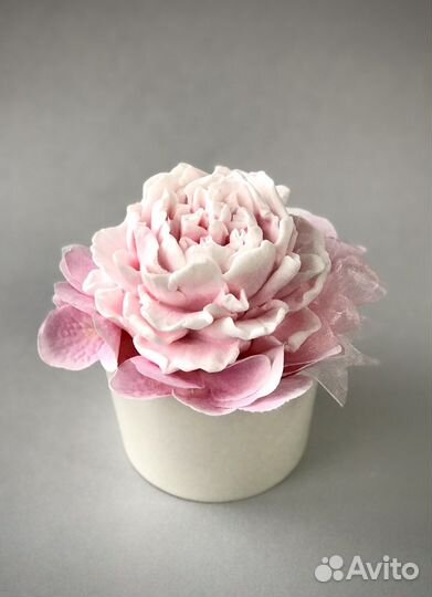 Букет пионов из мыла