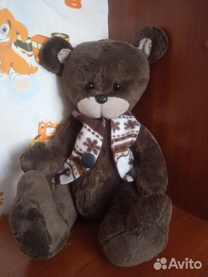 Плюшевый медведь