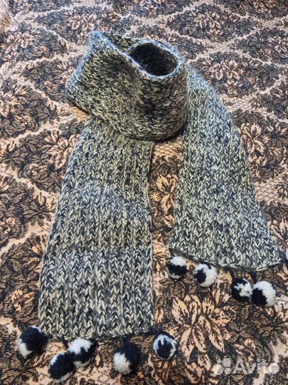 Шарф вязаный женский