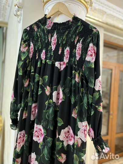 Сшит из итальянской ткани