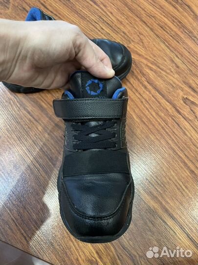 Ботинки демисезонные для мальчика 33р