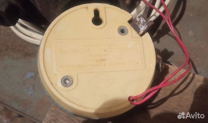 Звонки проводные 80-х годов (СССР)