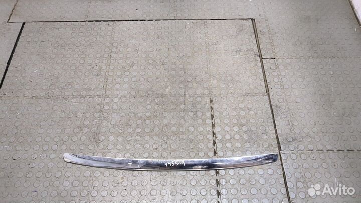 Молдинг капота Ford Kuga, 2009