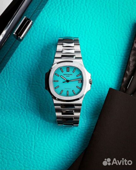 Часы Patek Philippe 5711 Tiffany & Co