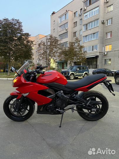 Kawasaki ER4F (Ninja 400R)