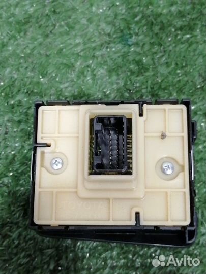 Блок кнопок Lexus Gs300H AWL10 2AR-FSE 2014