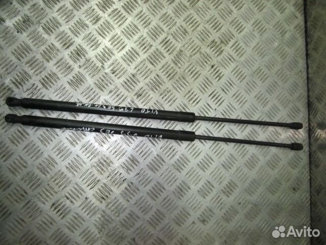 Амортизатор крышки багажника Мерседес Вито 639