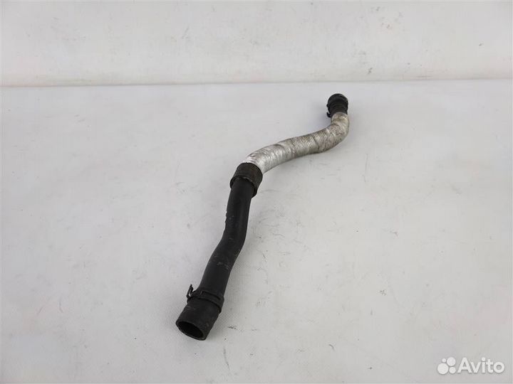 Патрубок системы охлождения фольксваген пассат B