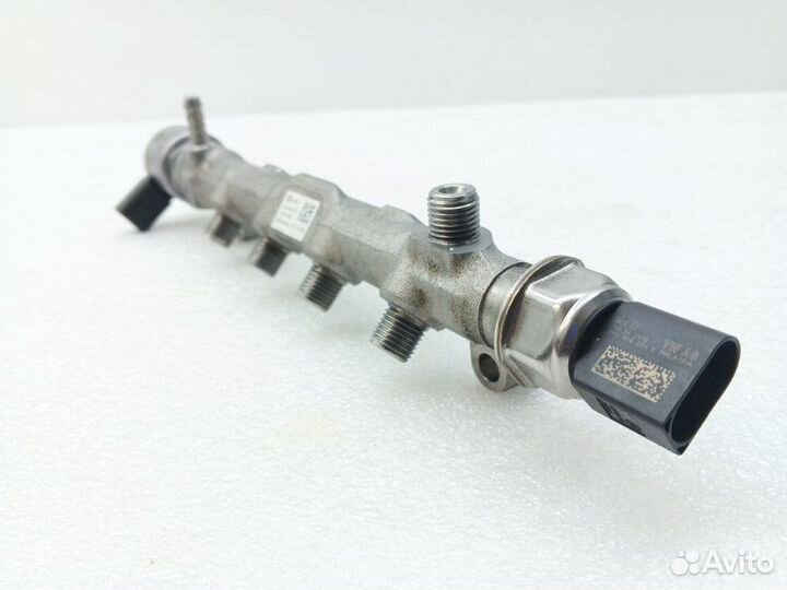 Топливная рейка (рампа) Audi Q5 FY 2.0 DET 2019