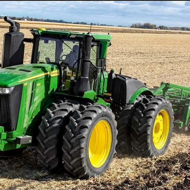 Тракторист D, F вахта