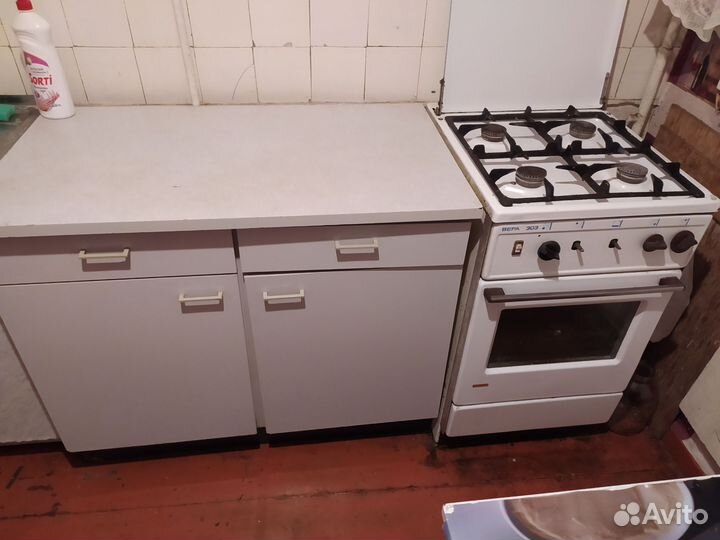 Кухонные шкафчики кровать шкаф