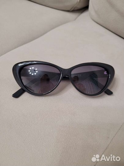 Солнцезащитные очки женские